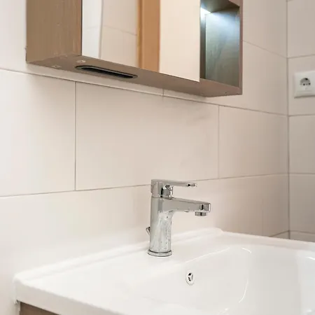 Topfix Luxury 1 Apartment *